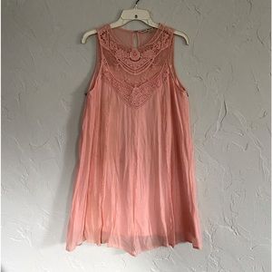 Super cute peach/pink dress